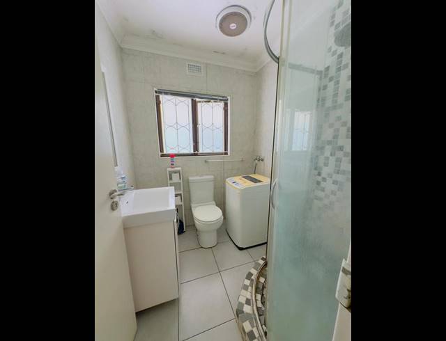 3 BEDROOM HOUSE FOR SALE IN WYEBANK